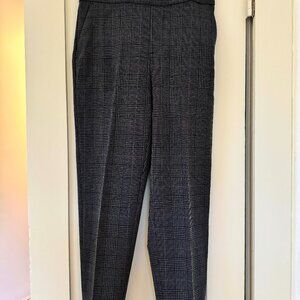 Banana Republic — Hayden Taper Pant — Navy Blue Plaid — US Size Petite 4